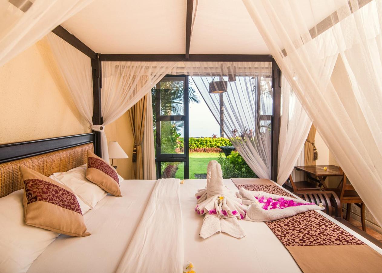 Nugraha Lovina Seaview Resort & Spa Kültér fotó