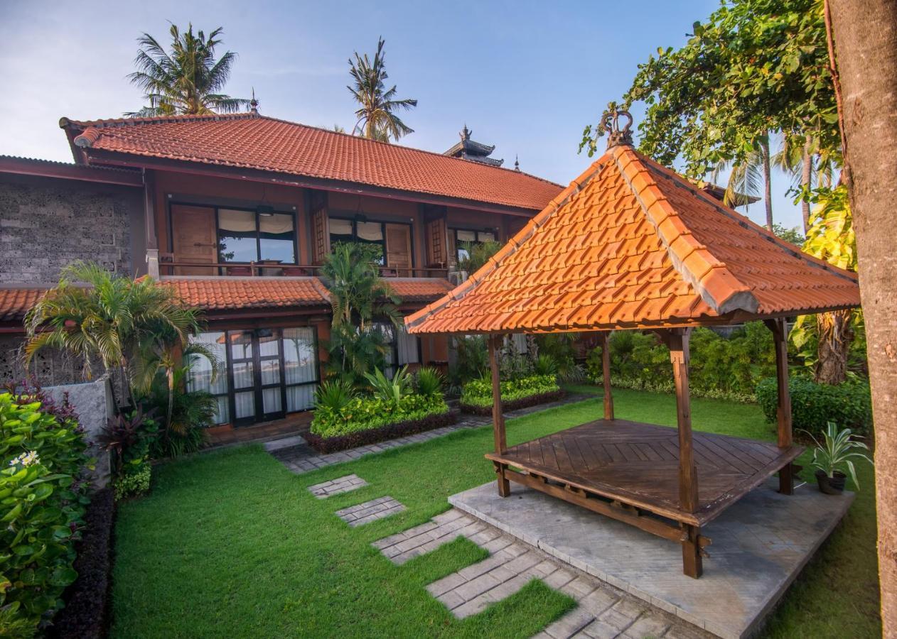 Nugraha Lovina Seaview Resort & Spa Kültér fotó