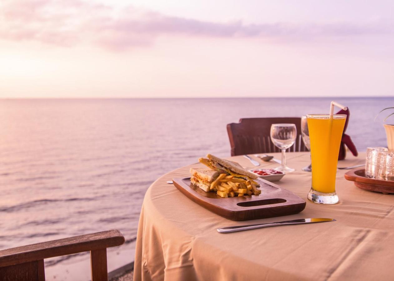 Nugraha Lovina Seaview Resort & Spa Kültér fotó